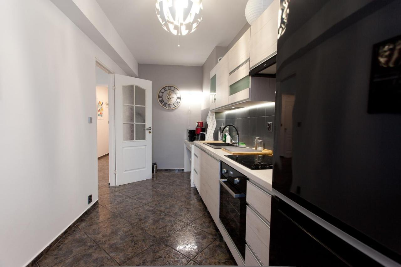 Uroczy Apartament Rzeczna โควอบเซก ภายนอก รูปภาพ